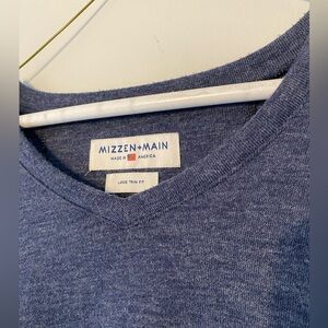 Mizzen+Main Mens V-Neck Sweater